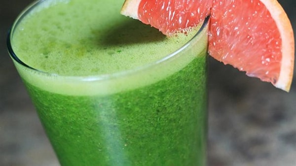 2. Смузи с грейпфрутом и шпинатом