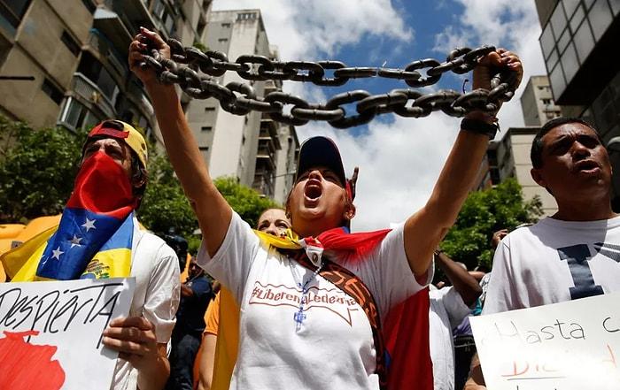 Venezuela'da Kriz Sürüyor: Gösterilerde 29 Kişi Hayatını Kaybetti