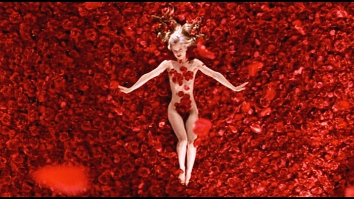 Sinemada İzlediğimiz Sahnelerde Kullanılan En Güzel Kırmızı, Yeşil ve Mavi Renkler