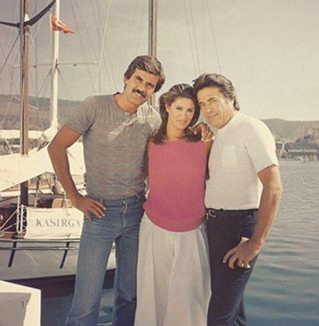 28. Tarık Akan, Gülşen Bubikoğlu, Cüneyt Arkın 1984 yapımı Alev Alev filminde.