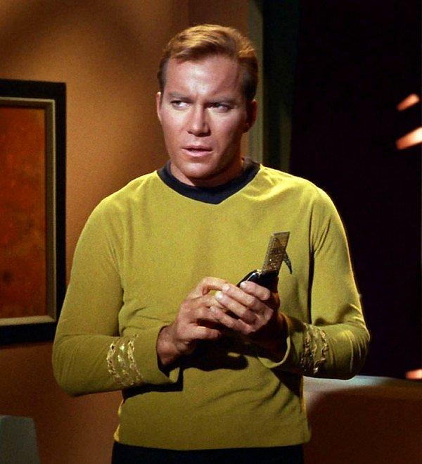 3. Taşınabilir İletişim Aracı: Star Trek (1966) / Cep Telefonları - 1991