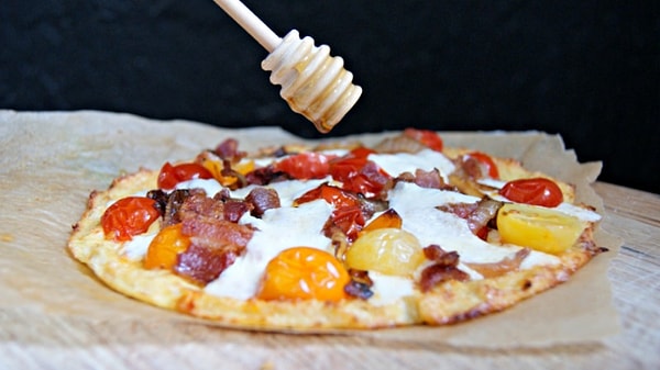 9. Пицца + мед