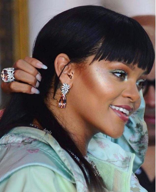4. Rihanna is about to release her own makeup line!