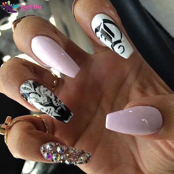 14. Длинные и острые ногти