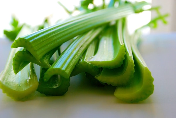 6. Сельдерей укрепит мозг: