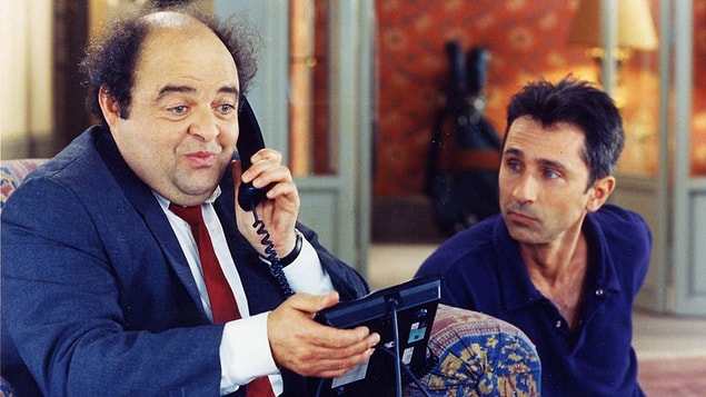 1. Salaklar Sofrası (1998) | IMDb 7.7