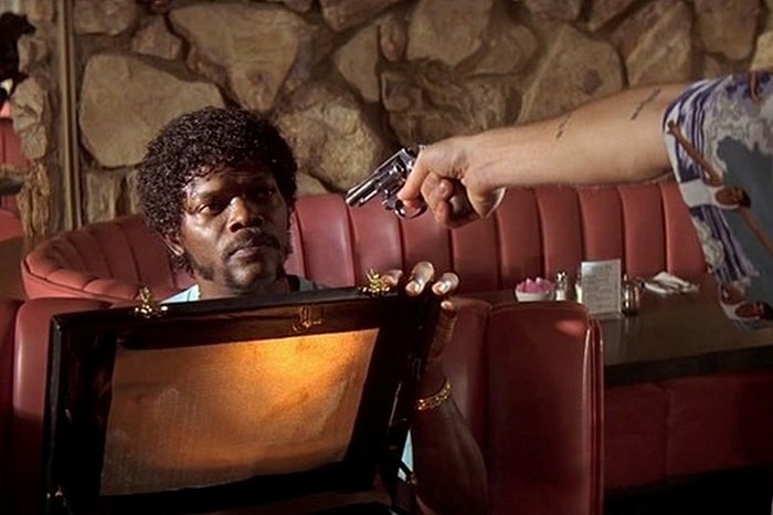 Sinema Tarihinin En Büyük Gizemlerinden Biri: Pulp Fiction'daki Çantanın İçinde Ne Vardı?