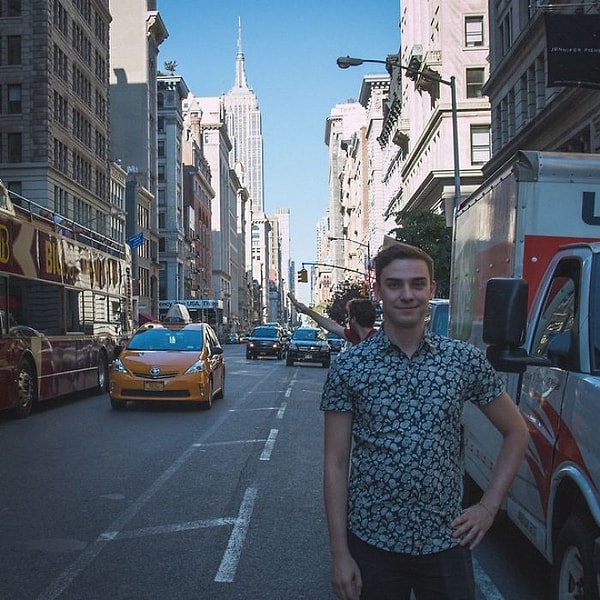 4. Да где же он?