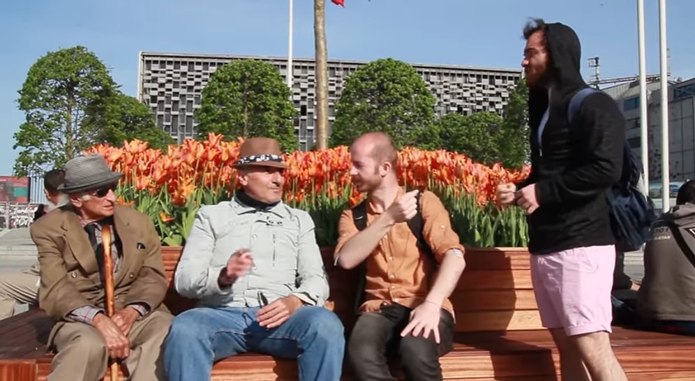 Röportaj Yapan İnsanların Sohbetine Muhalif Olmak