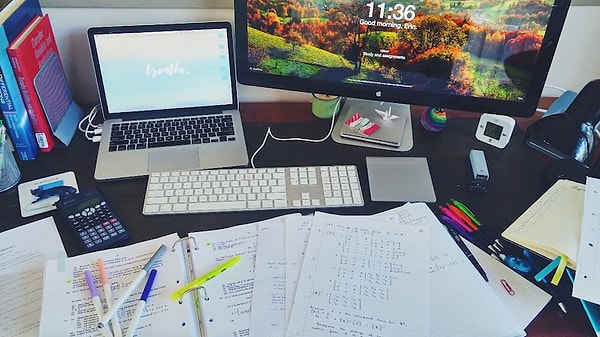 1. Они анализируют ситуацию