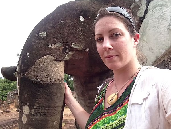 3. Девушка проносила кулон целый год, даже не зная, что находится внутри него