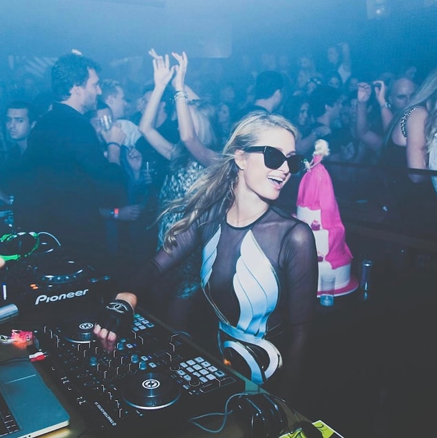 7. She makes $347,000 an hour working as a DJ, which adds up to $1 million per night.