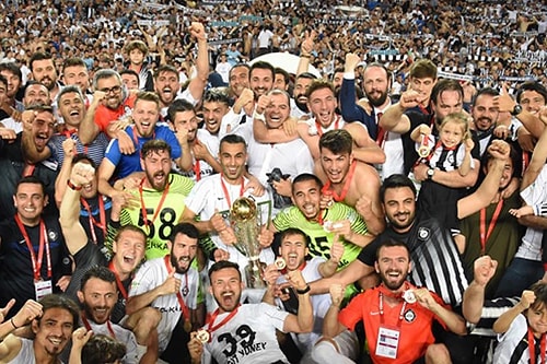 Sakaryaspor ve Altay ise kendi liglerini 2. tamamlayarak play-off oynadı ve 2. lige yükseldi.