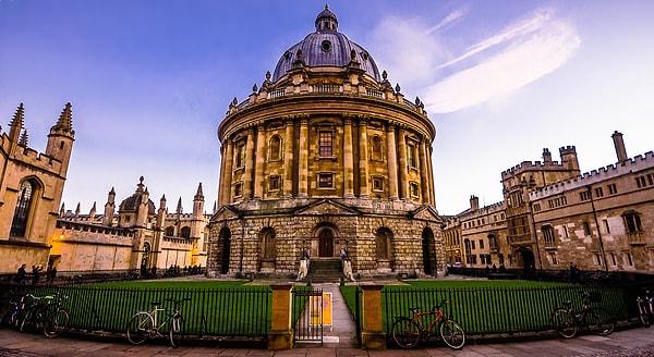 10. Oxford Üniversitesi, Aztek İmparatorluğu’ndan daha eski.