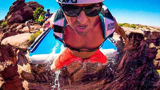 Yok Böyle Bir Zevk! Yüzlerce Metre Yükseklikten Kayarak Atlayıp Yere Paraşütle İnen Çılgın Ekip