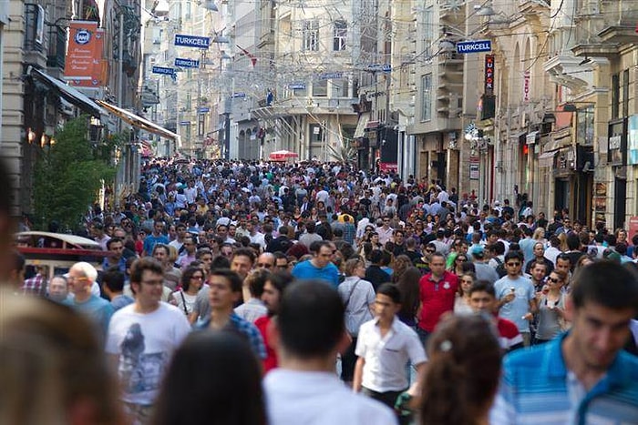 Türkiye'de Gençliğin Durumu: 'Her Dört Gençten Biri Ne Okuyor Ne Çalışıyor'