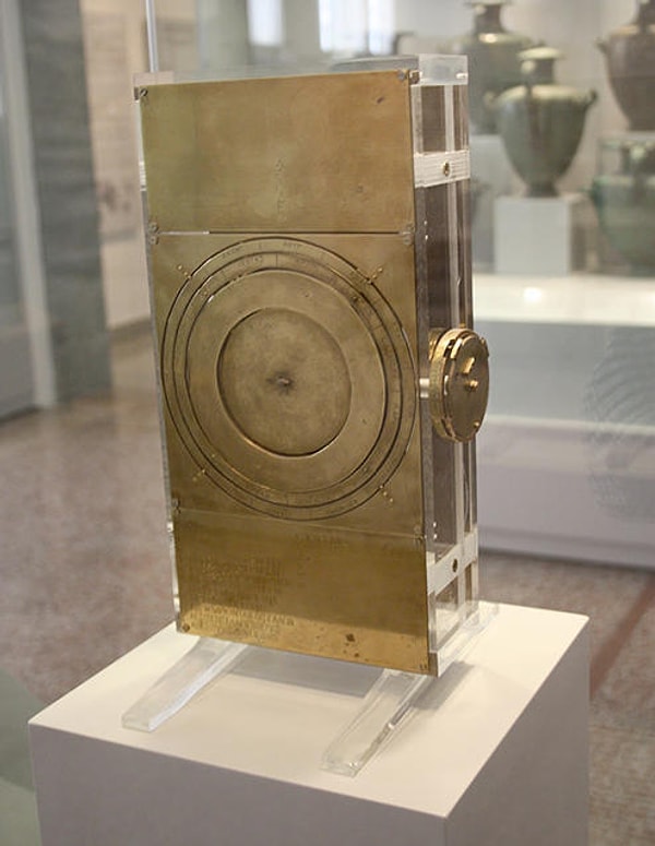 4. Важность механизма была оценена лишь через 75 лет после находки.