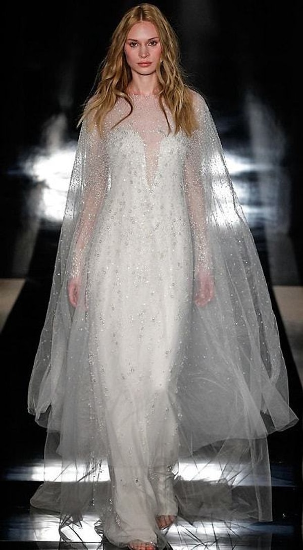 9. Накидки в виде кейпа