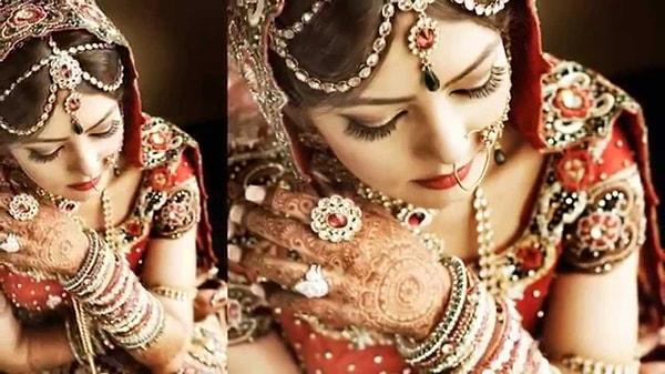 9. Hindistan'da gelinler düğünden önce ellerine ve ayaklarına bol desenli kınalar yakar.