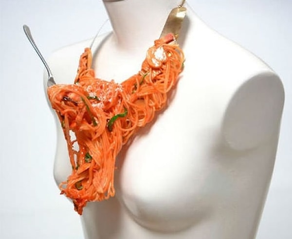 9. Пластиковое меню Hatanaka поражает разнообразием, аппетитностью и стопроцентной схожестью с оригиналом