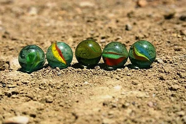 23. Ох уж эти попрыгунчики. Стоило отвернутся, и, бац, его больше нет!