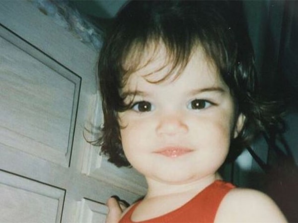 7. Кто из популярного семейства мог быть этой малышкой?