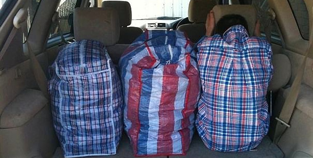 "Показалось" или кто-то на этих фотографиях лишний?