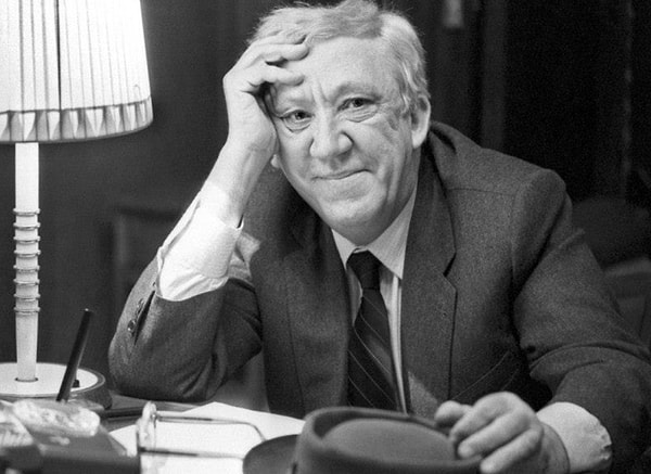 10. Юрий Никулин знал огромное количество анекдотов.