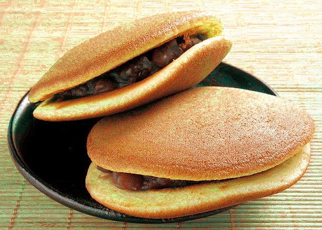 17. Dorayaki