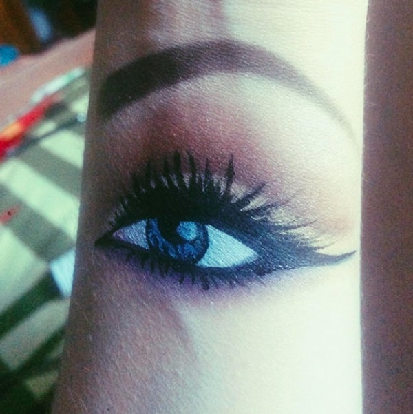 6. Твои глаза... 🎵