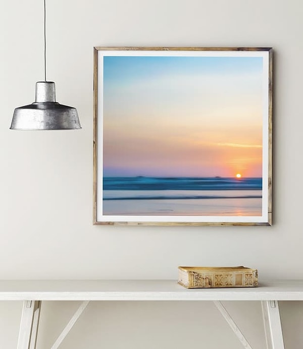 2. Как считаете, этот пейзаж висит ровно?