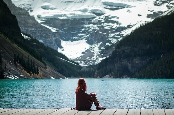 6. "Уметь выносить одиночество и получать от него удовольствие — великий дар."