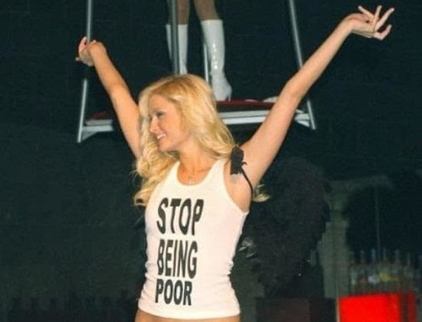 12. Футболка Пэрис Хилтон "Хватит быть бедными"