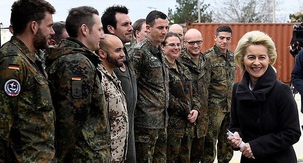 Almanya Savunma Bakanı: "Alman askerlerin Ürdün'e taşınması için gerekli hazırlıklar yapıldı"
