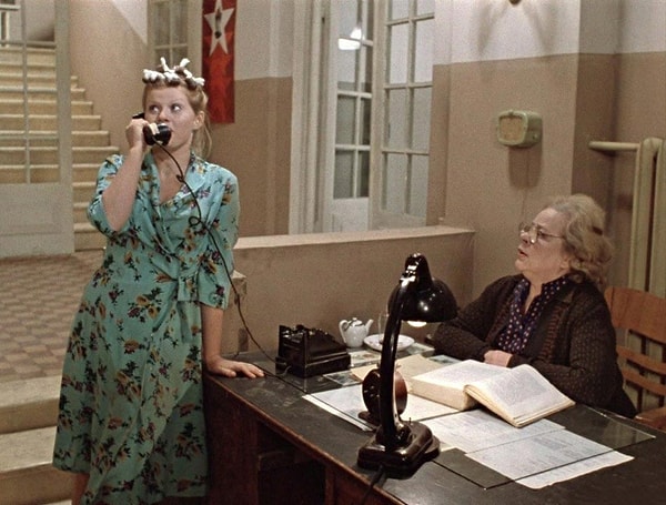 2. А у Людмилы даже был прямой прототип – домработница друзей Черных и Кожиновой.