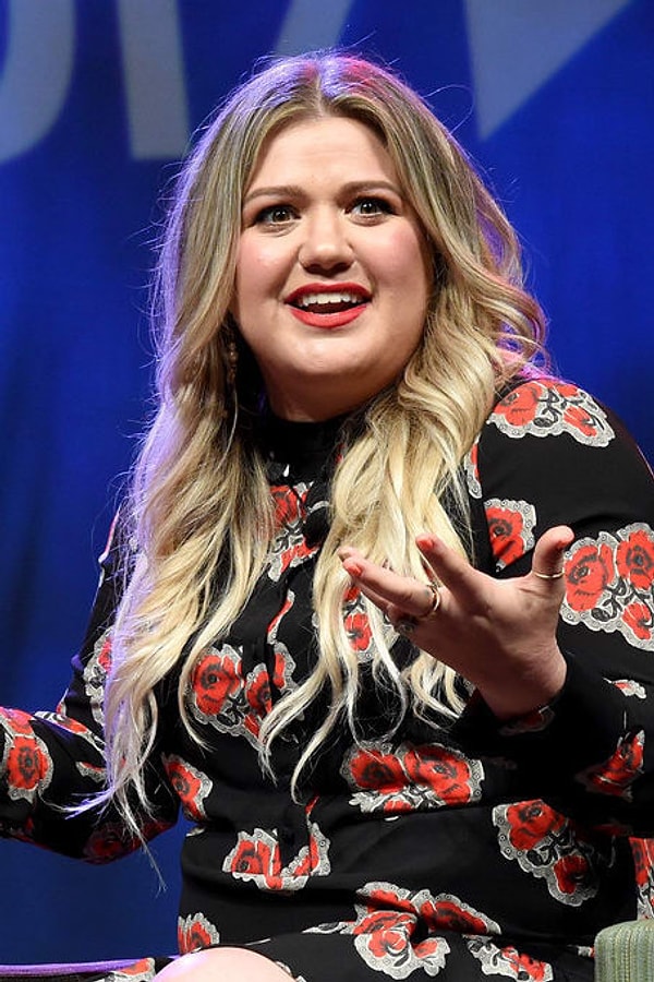 4. Келли Кларксон