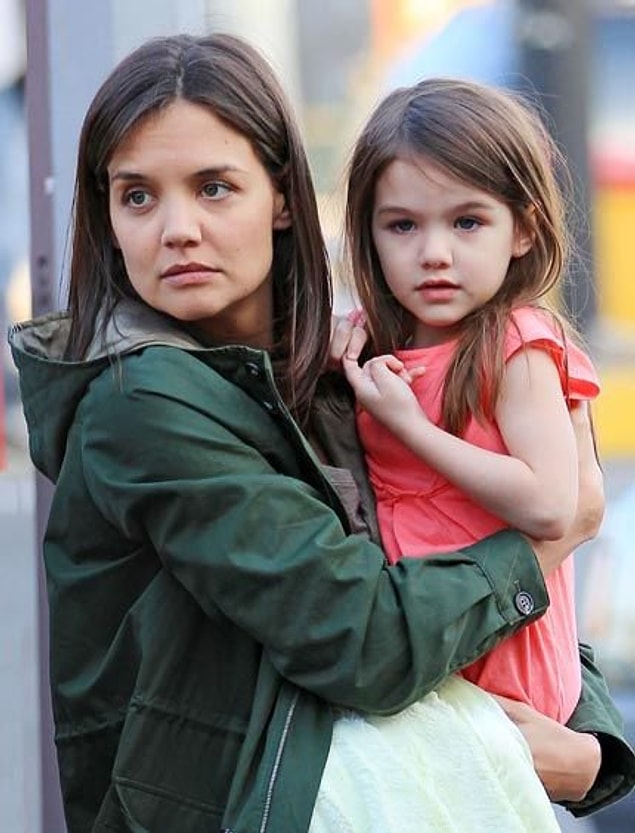 6. Katie Holmes ve kızı Suri Cruise