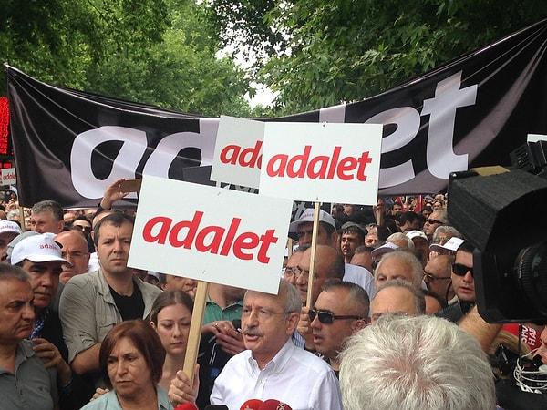 "Bu yürüyüş, kutlu bir yürüyüştür" diyen Kılıçdaroğlu, Güvenpark'ta yaptığı açıklamaya şöyle devam etti 👇
