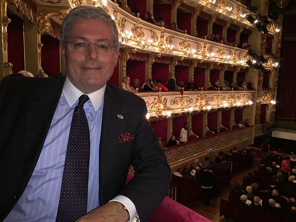 Sahte prens ve büyükelçi tarafından kandırılan isimlerden biri olan İtalya'nın Monopoli kenti Belediye Başkanı Emilio Romani ise durumu şöyle anlatıyor: