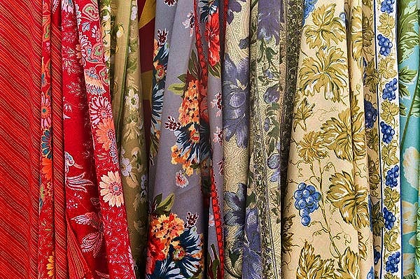 3. Китайцы в течение 2 тыс. лет хранили в тайне процесс изготовления шелка.