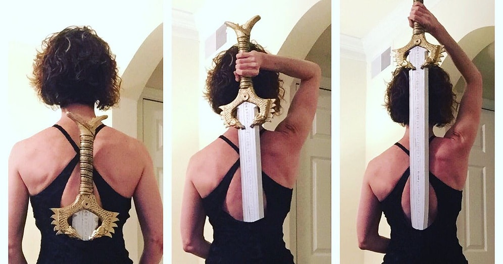 Sosyal Medyada Yeni Trend! Wonder Woman'ın İkonik Sahnesini Canlandıran Kılıçlı Kadınlar