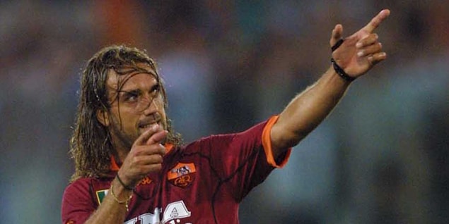 6. Gabriel Batistuta