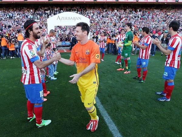 26. La Liga tarihinde aynı sezonda deplasmanda oynanan peş peşe 13 maçta gol atan tek futbolcu (2012-13 sezonu)