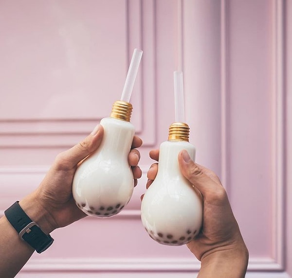 4. Молочный коктейль в лампочке, ничего необычного!