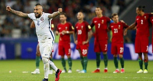 Yarı finalde ilk mücadele Portekiz ile Şili arasındaydı. Dün oynanan maçın normal süresi 0-0 bitti. Seri penaltı atışlarında 3-0 kazanan Şili adını finale yazdırdı.