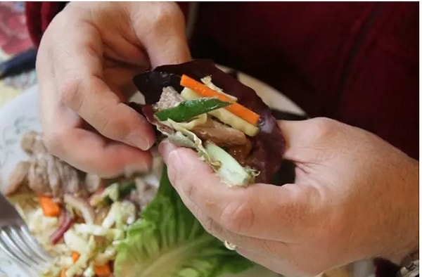 14. Роллы из салата латук