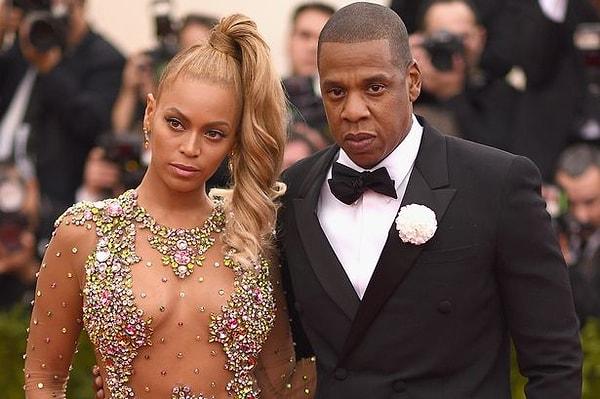 10. Kraliçemiz Beyonce, 2011 yılında verdiği bir röportajda, Jay Z ile sevgili olana kadar beklediğini itiraf etti.
