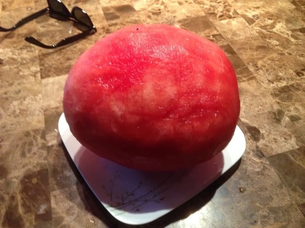 3. Что тут у нас? Арбуз? 🍉😱