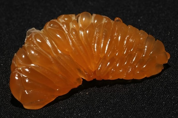 5. Это легко отгадать, мандаринка же, ну... 🍊