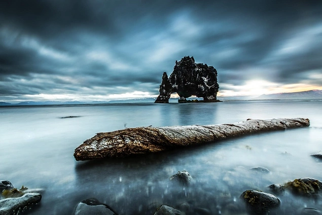 Hvitserkur, Kuzey İzlanda